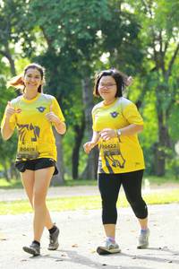 BIB: 0422, 0419, 
                            <button type="button" onclick="openModal(5122695)" class="btn btn-primary btn-sm float-right btn-popup" data-toggle="modal" data-target=".modal-high-quality">
                        <i class="fas fa-shopping-cart"></i> Add to Cart
                    </button>
                                            <button type="button" onclick="isThisMe(5122695, true)" class="btn btn-success btn-sm float-right btn-popup btn-isme hidden" data-toggle="tooltip" data-placement="bottom" title="นี่คือรูปของคุณใช่ไหม คลิกที่นี่เพื่อเอาเข้าอัลบั้ม">
                        <i class="fas fa-plus"></i> Add to album
                    </button>
                    <button type="button" onclick="isThisMe(5122695, false)" class="btn btn-warning btn-sm float-right btn-popup btn-isnotme hidden">
                        <i class="fas fa-ban"></i> Remove from album
                    </button>